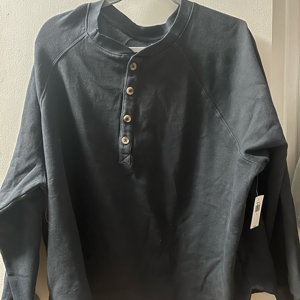 Women’s Henley sweater BNWT